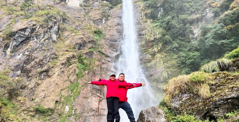 Fungfunge Waterfall